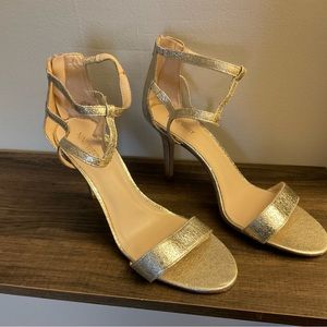 Gold zipper back dinner shoes Nine West